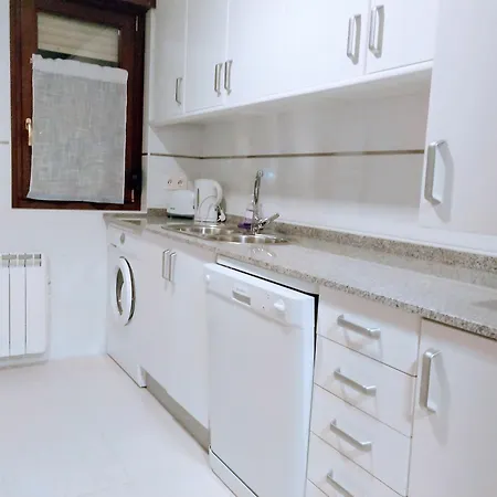 Figueras 3 Apartment *